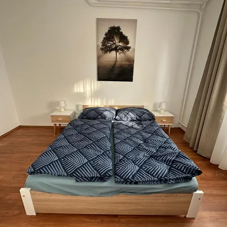 La Pihenohaz Apartment
